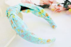 Delicate Floral Headband – Handmade ?✨