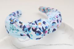 Headband with Vibrant Blue Pattern – Handmade ?✨